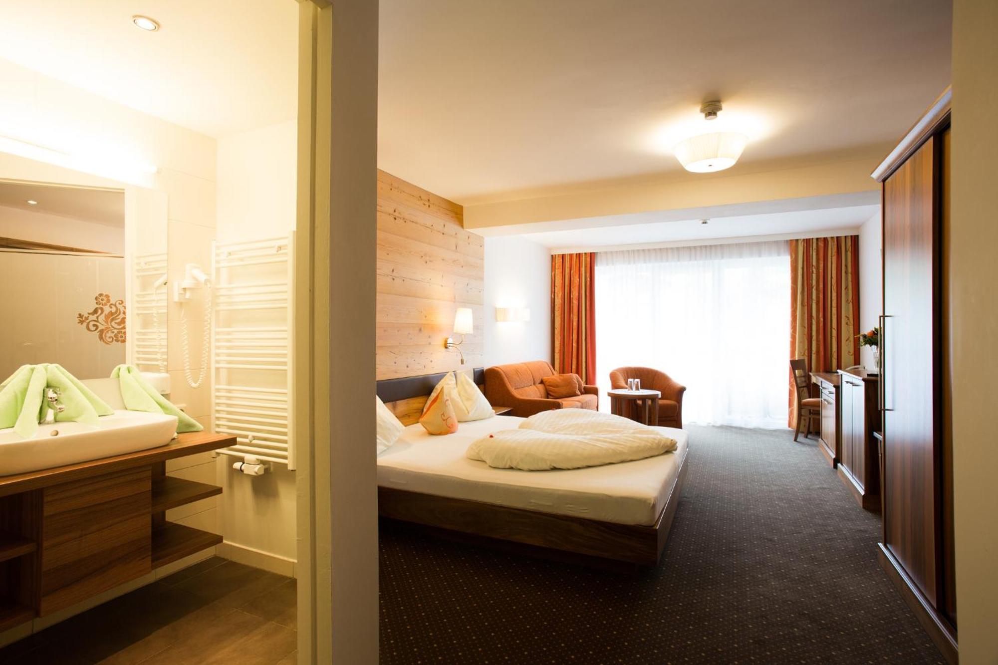 Hotel Lohningerhof มาริอาอาล์ม อัม ชไตเนอร์เนินเมียร์ ห้อง รูปภาพ
