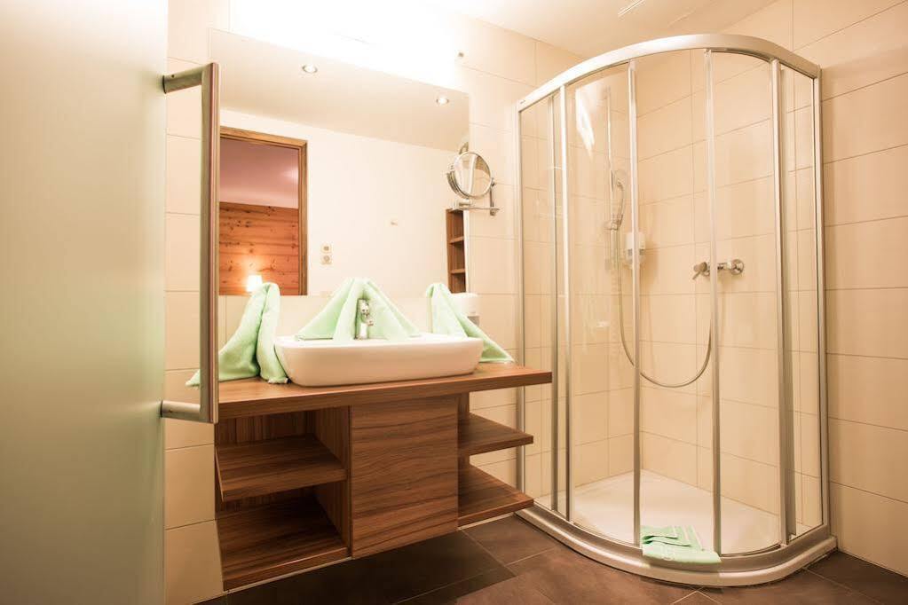 Hotel Lohningerhof มาริอาอาล์ม อัม ชไตเนอร์เนินเมียร์ ภายนอก รูปภาพ